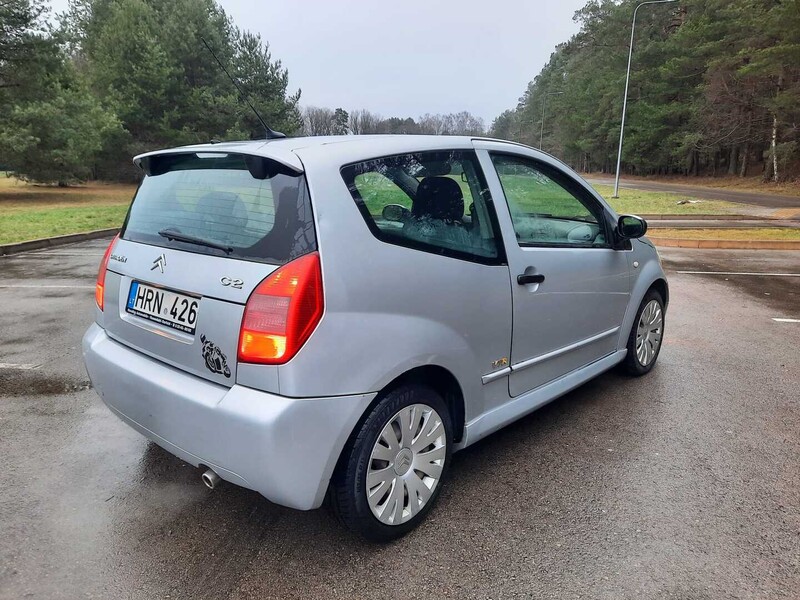 Фотография 3 - Citroen C2 2004 г Хэтчбек