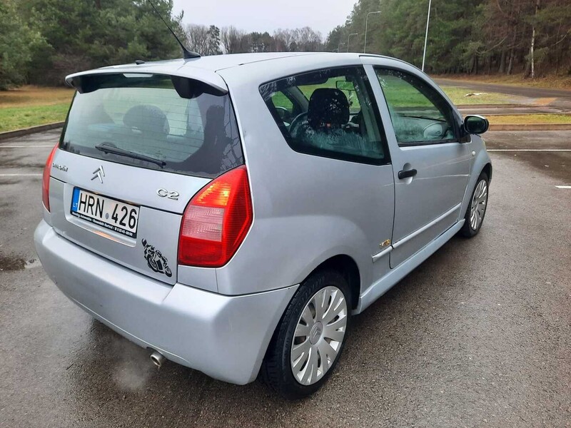 Фотография 8 - Citroen C2 2004 г Хэтчбек