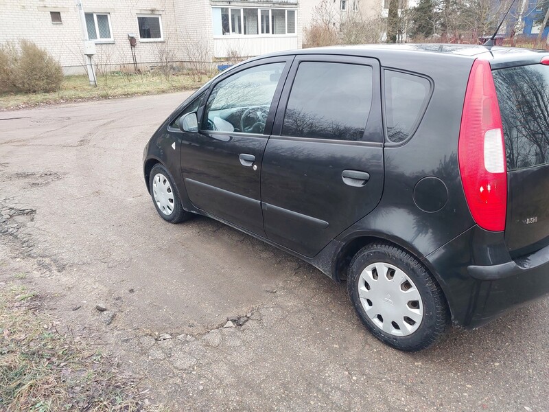 Photo 7 - Mitsubishi Colt 2007 y Hatchback