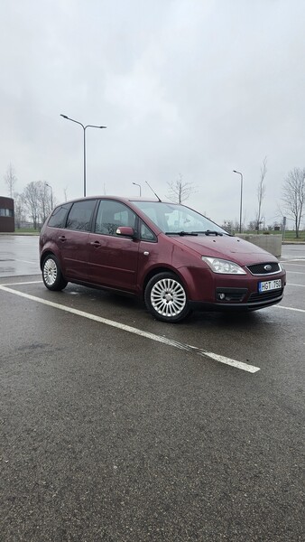 Photo 7 - Ford C-MAX 2005 y Van