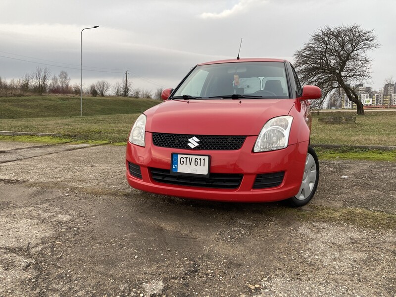 Photo 2 - Suzuki Swift 2009 y Hatchback