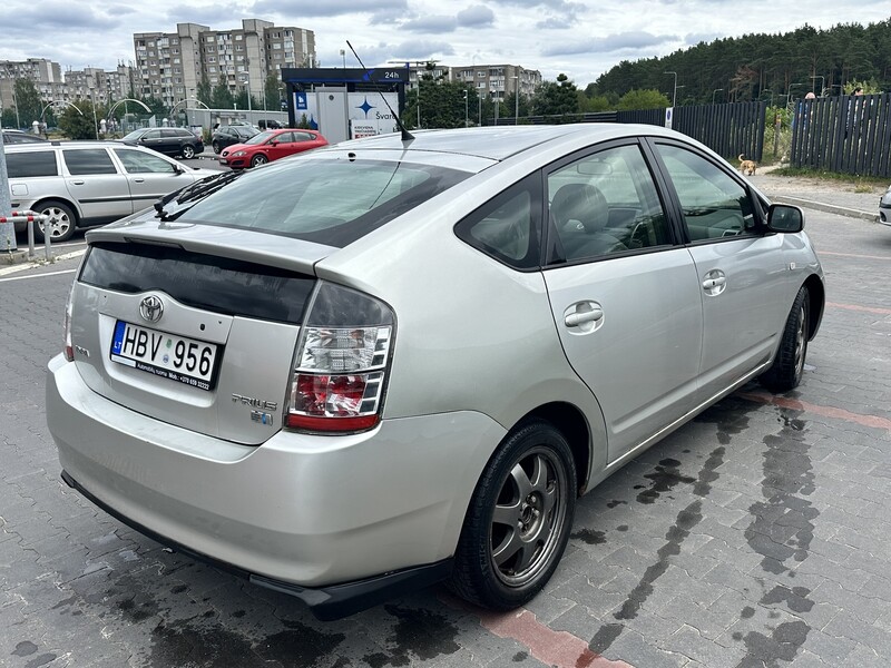 Nuotrauka 3 - Toyota Prius 2005 m Hečbekas