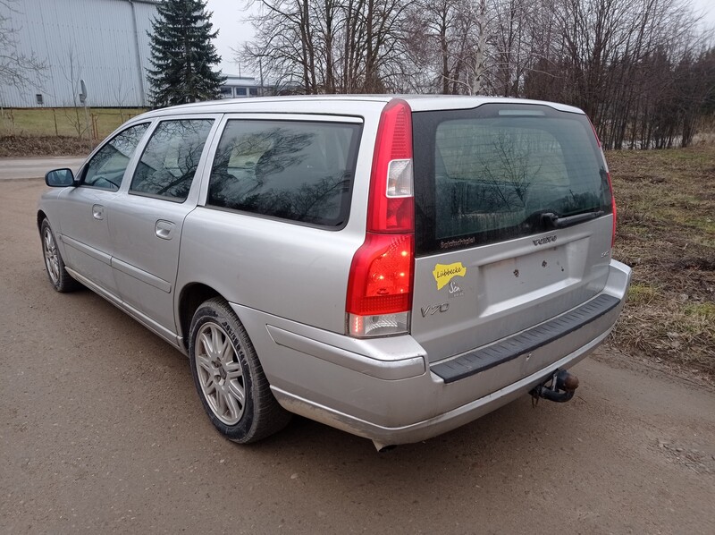 Photo 4 - Volvo V70 2006 y Wagon