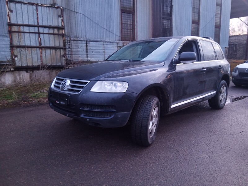 Фотография 1 - Volkswagen Touareg 2006 г Внедорожник / Кроссовер