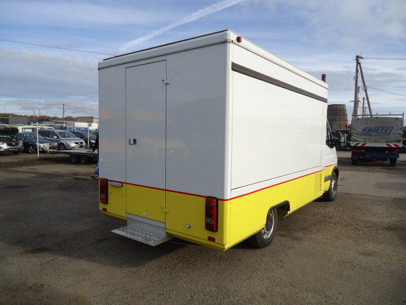 Photo 10 - Renault Master 2009 y Commercial auto (with box)