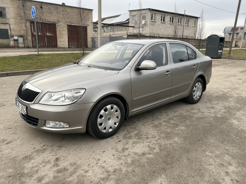 Фотография 7 - Skoda Octavia 2012 г Хэтчбек