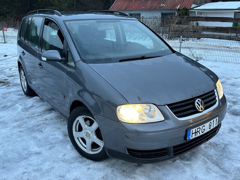 Photo 2 - Volkswagen Touran 2005 y Van