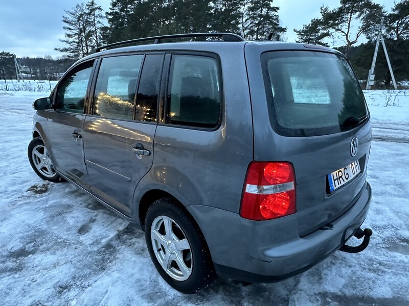 Photo 3 - Volkswagen Touran 2005 y Van