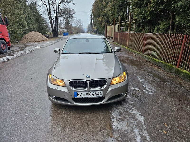 Nuotrauka 12 - Bmw 320 2009 m Universalas