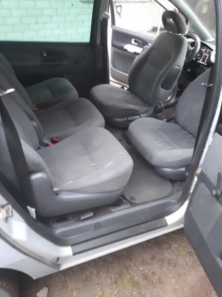 Photo 9 - Ford Galaxy 2002 y Van