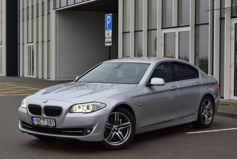 Nuotrauka 3 - Bmw 525 2010 m Sedanas