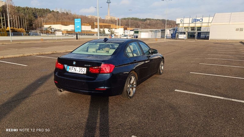 Photo 3 - Bmw 328 2013 y Hatchback