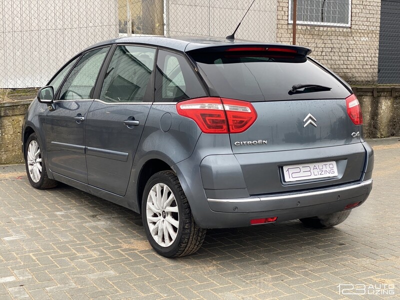 Photo 4 - Citroen C4 Picasso 2008 y Van