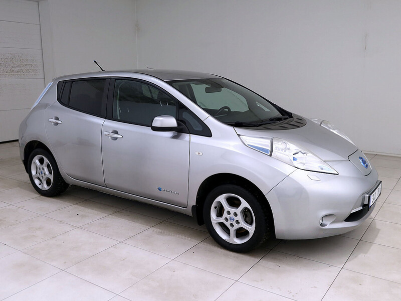 Фотография 1 - Nissan Leaf 2013 г Хэтчбек