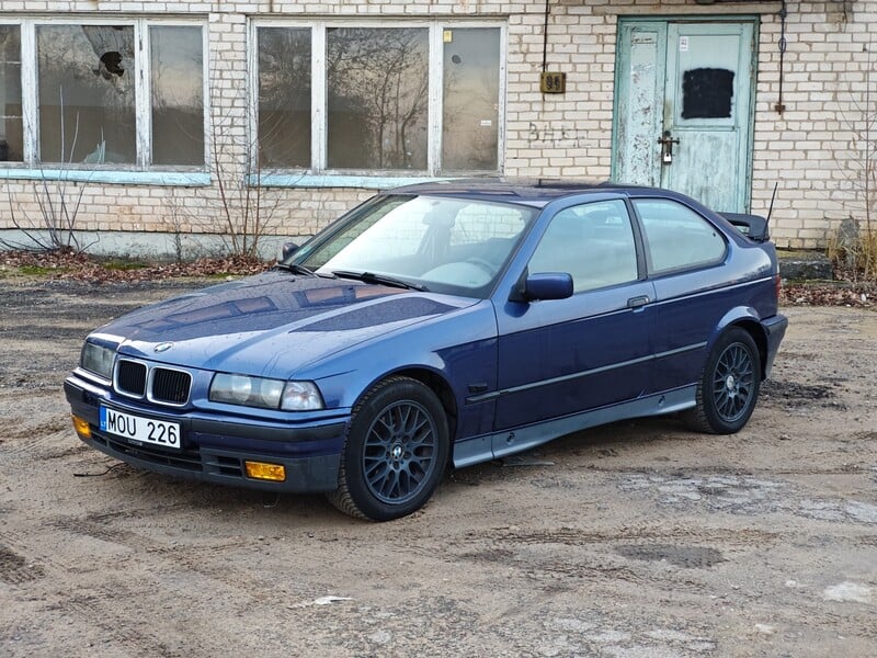 Nuotrauka 2 - Bmw 316 1994 m Hečbekas