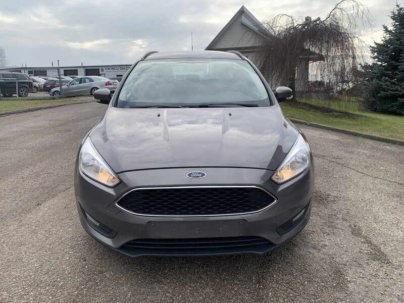 Photo 2 - Ford Focus 2015 y Wagon