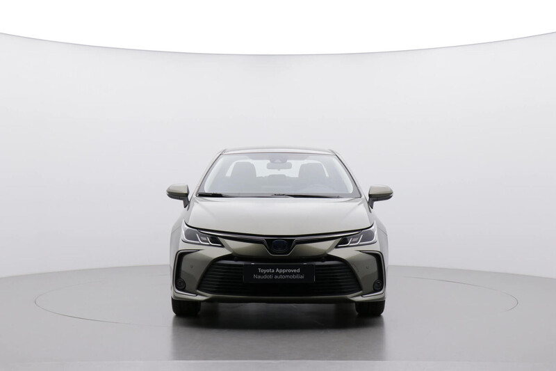 Фотография 5 - Toyota Corolla 2020 г Седан