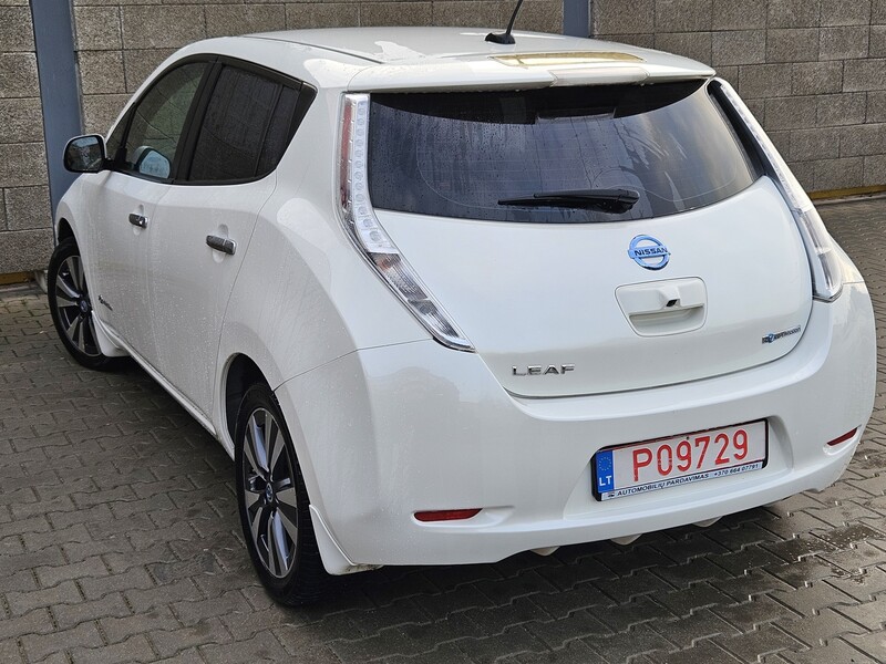 Photo 7 - Nissan Leaf 2014 y Hatchback