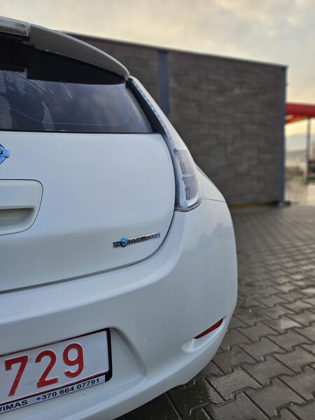 Photo 12 - Nissan Leaf 2014 y Hatchback