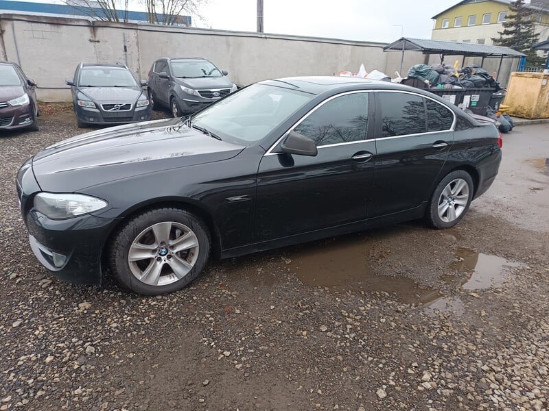 Nuotrauka 1 - Bmw 530 2010 m Sedanas