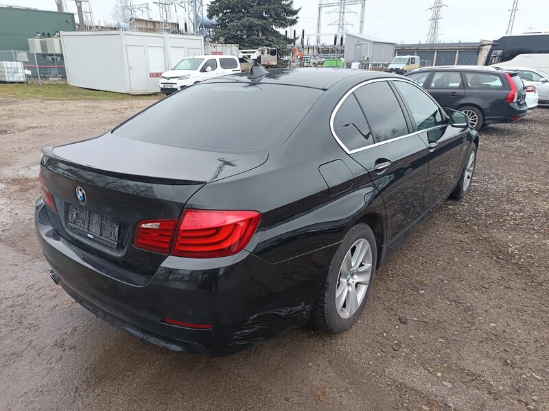 Nuotrauka 9 - Bmw 530 2010 m Sedanas