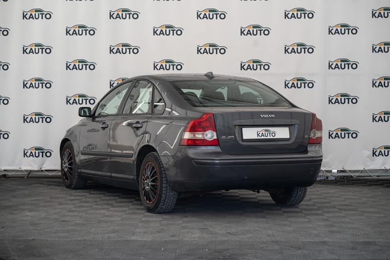 Photo 4 - Volvo S40 2006 y Sedan