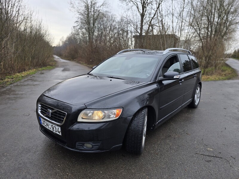 Фотография 4 - Volvo V50 2008 г Универсал