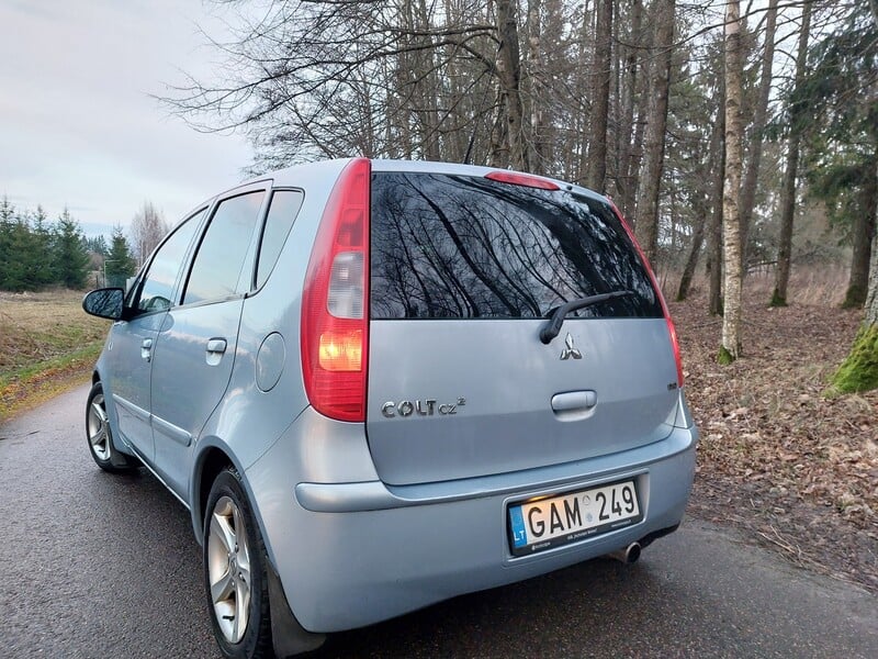 Фотография 1 - Mitsubishi Colt 2007 г Хэтчбек