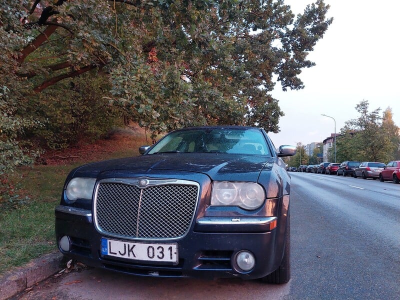 Nuotrauka 1 - Chrysler 300C 2009 m Sedanas