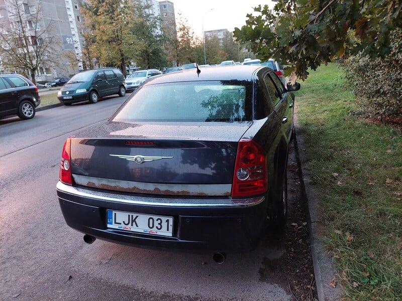 Nuotrauka 3 - Chrysler 300C 2009 m Sedanas