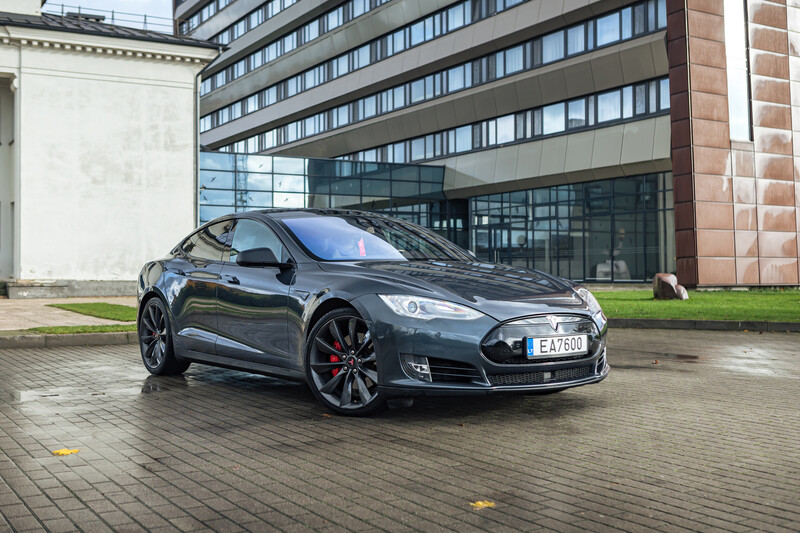 Фотография 1 - Tesla Model S 2016 г Седан