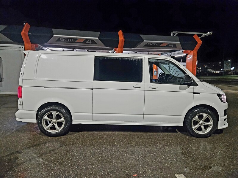 Photo 7 - Volkswagen Transporter 2011 y Minibus