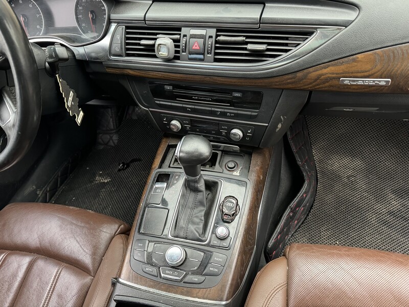 Фотография 7 - Audi A7 TFSI 2012 г запчясти