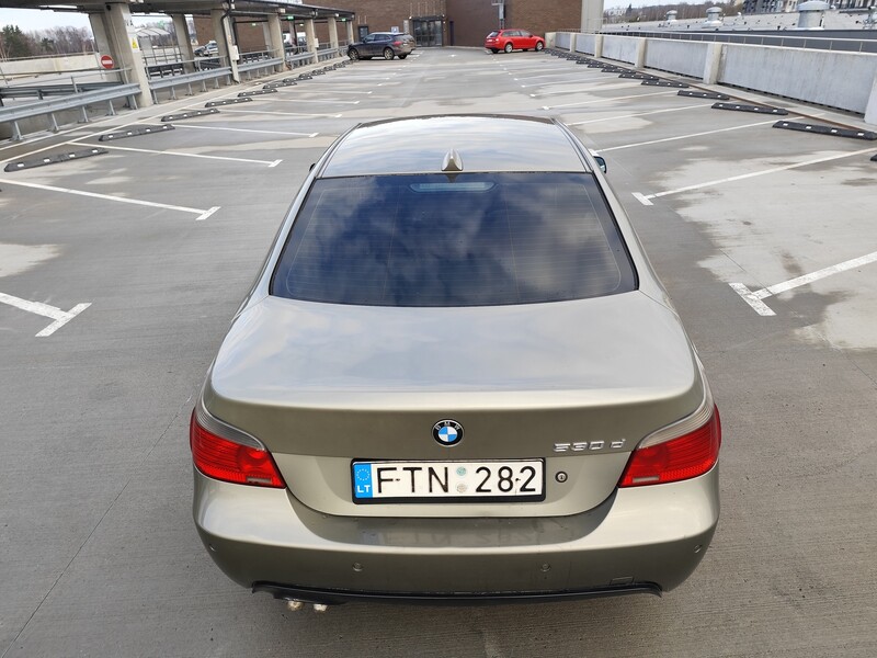 Nuotrauka 4 - Bmw 530 2004 m Sedanas