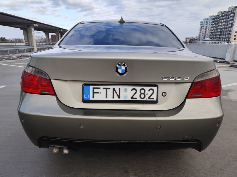 Nuotrauka 5 - Bmw 530 2004 m Sedanas