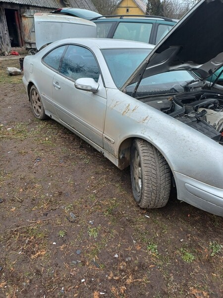 Photo 3 - Mercedes-Benz Clk 200 2000 y parts