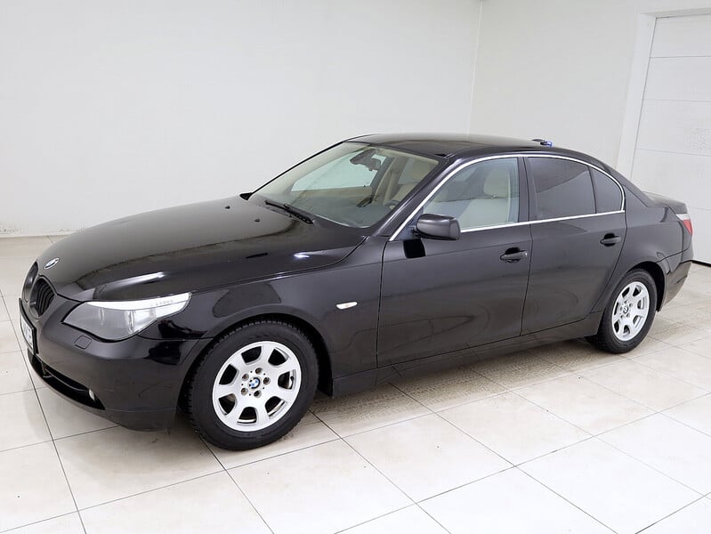 Photo 2 - Bmw 523 2007 y Sedan