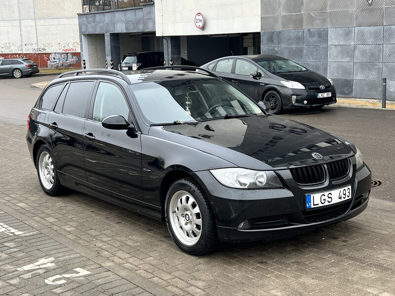 Фотография 2 - Bmw 320 2007 г Универсал