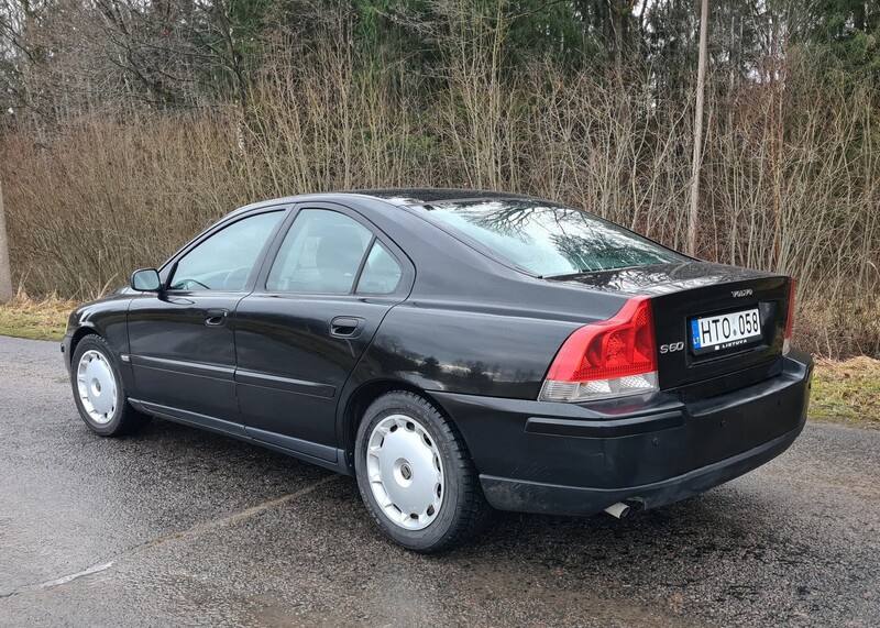 Photo 2 - Volvo S60 2005 y Sedan