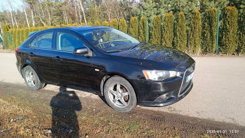 Nuotrauka 3 - Mitsubishi Lancer 2011 m Hečbekas