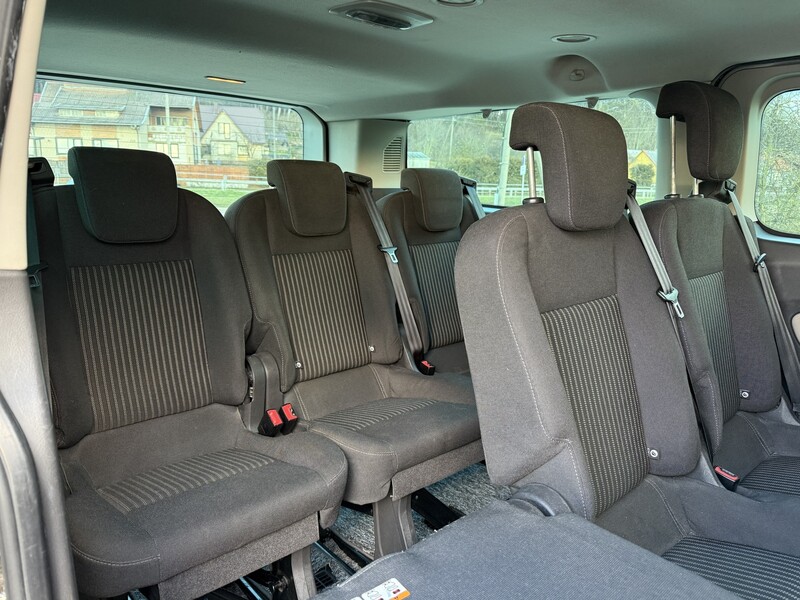 Photo 15 - Ford Tourneo Custom 2014 y Minibus