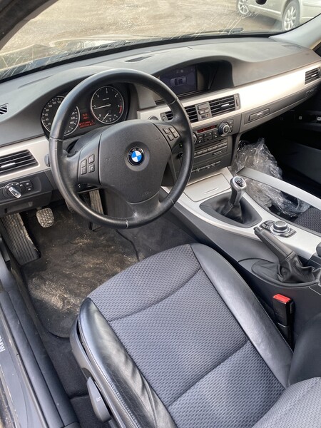 Nuotrauka 11 - Bmw Serija 3 2011 m dalys