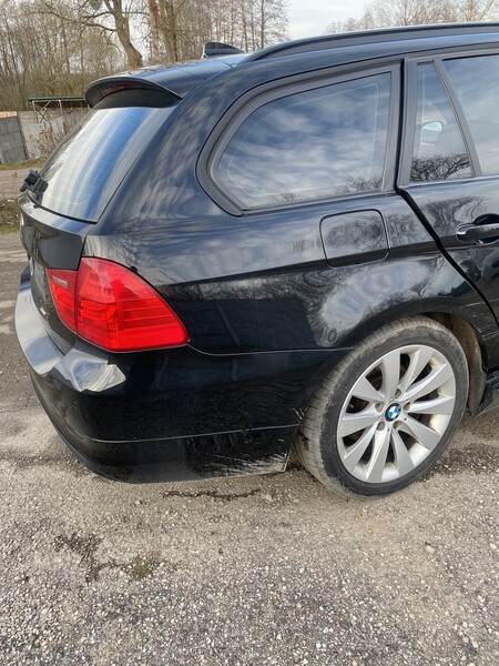 Nuotrauka 15 - Bmw Serija 3 2011 m dalys