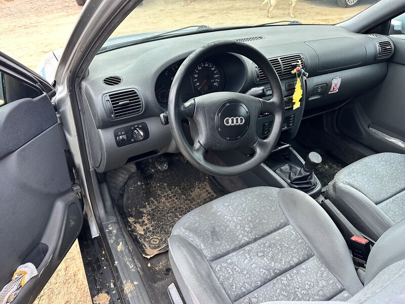 Photo 4 - Audi A3 1997 y Hatchback