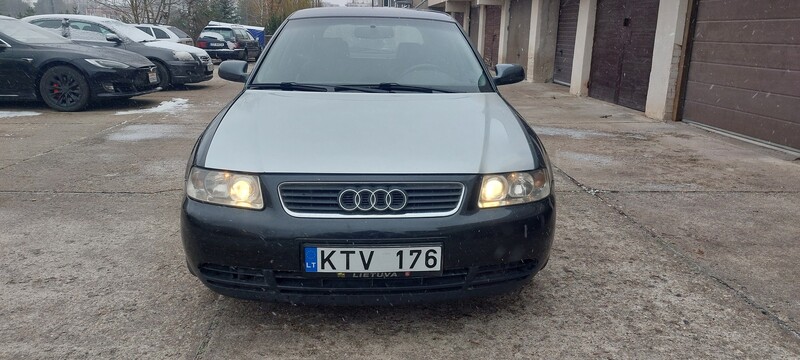 Photo 1 - Audi A3 2002 y Hatchback