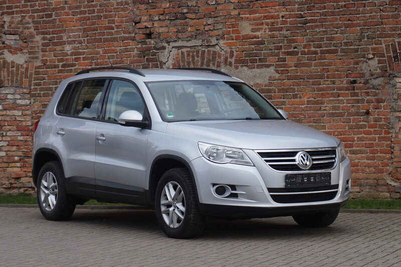 Photo 2 - Volkswagen Tiguan 2008 y Off-road / Crossover