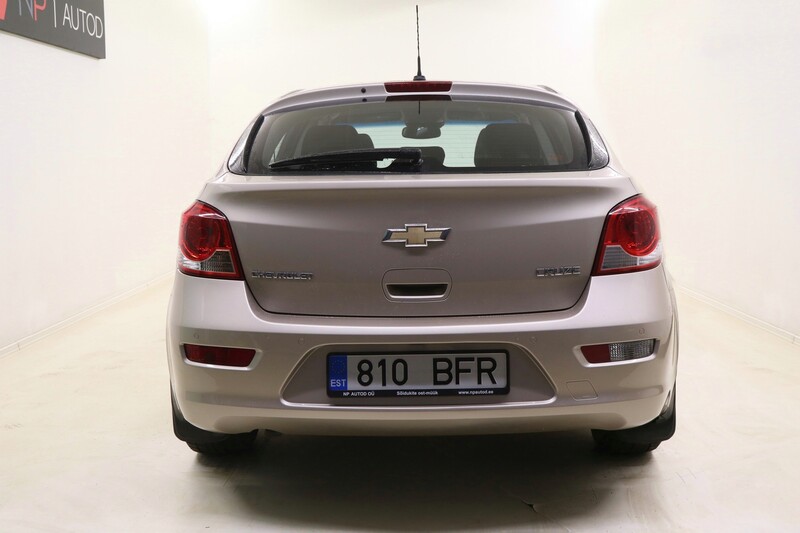 Photo 3 - Chevrolet Cruze 2011 y Hatchback