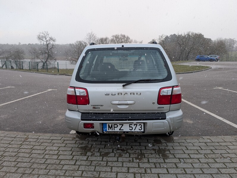 Photo 6 - Subaru Forester 2000 y Off-road / Crossover