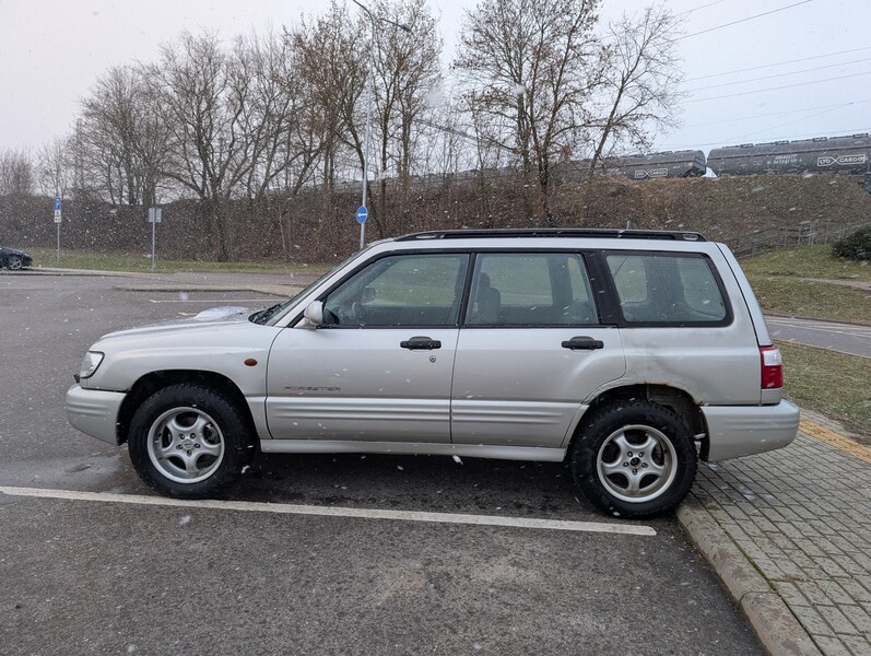 Photo 8 - Subaru Forester 2000 y Off-road / Crossover