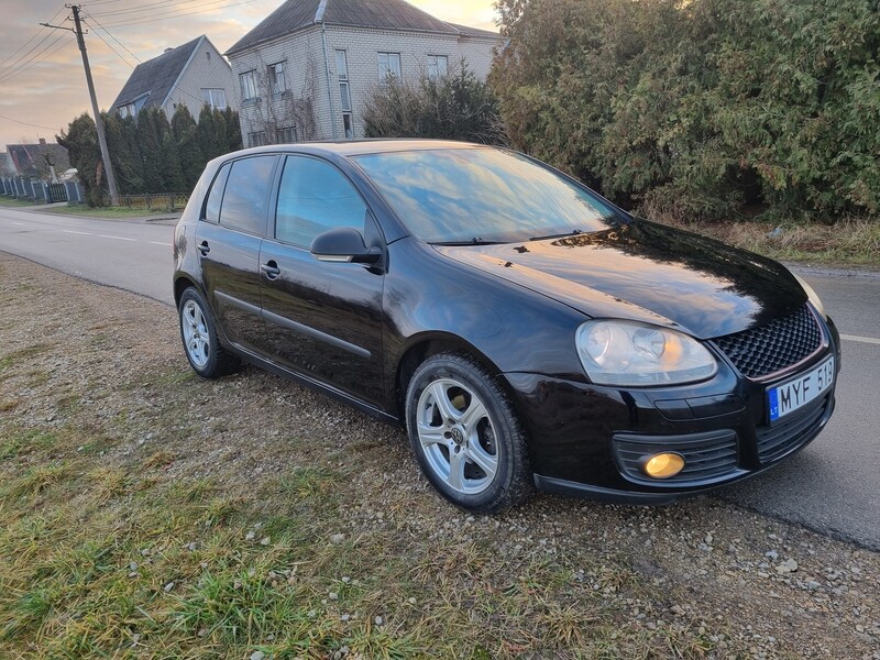 Photo 3 - Volkswagen Golf 2004 y Hatchback